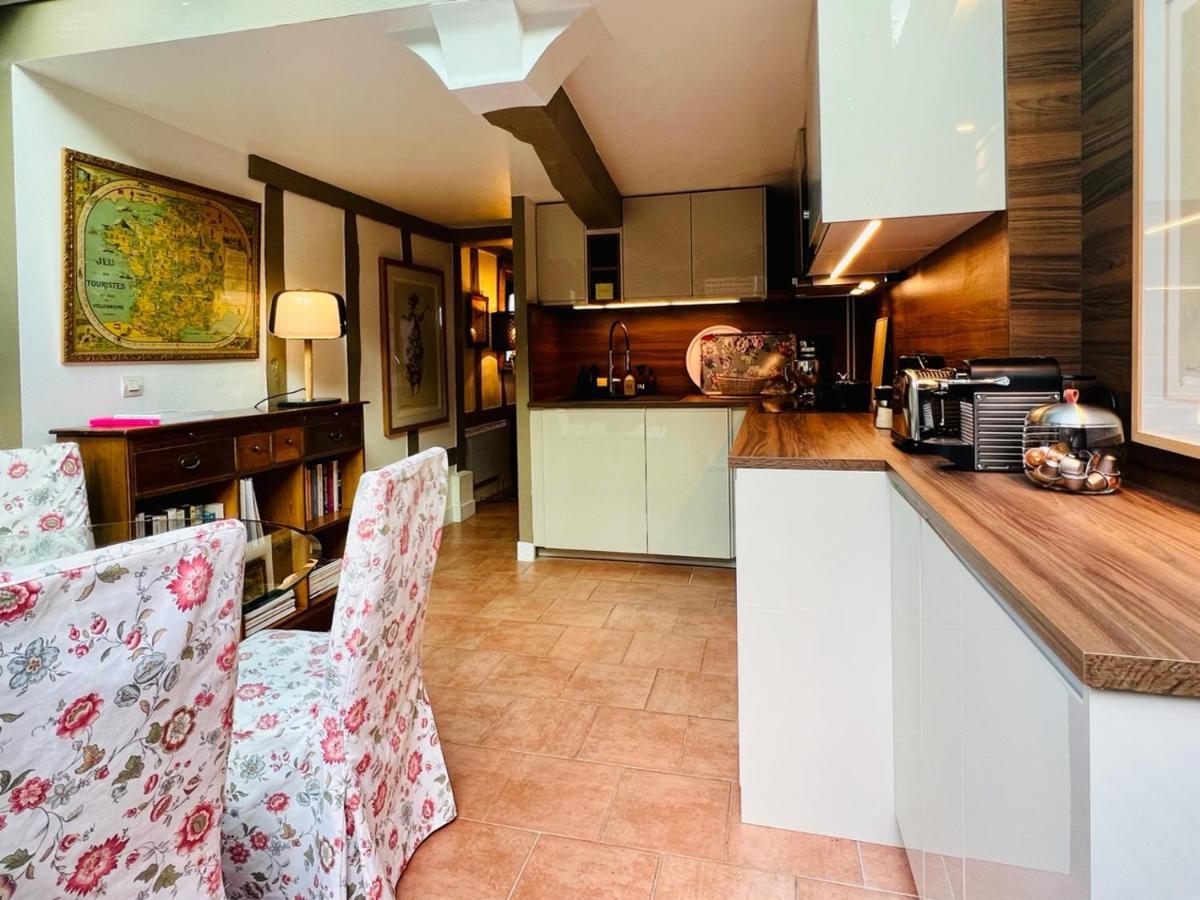 La Maison Blanche Du 10Honfleur Esterno foto